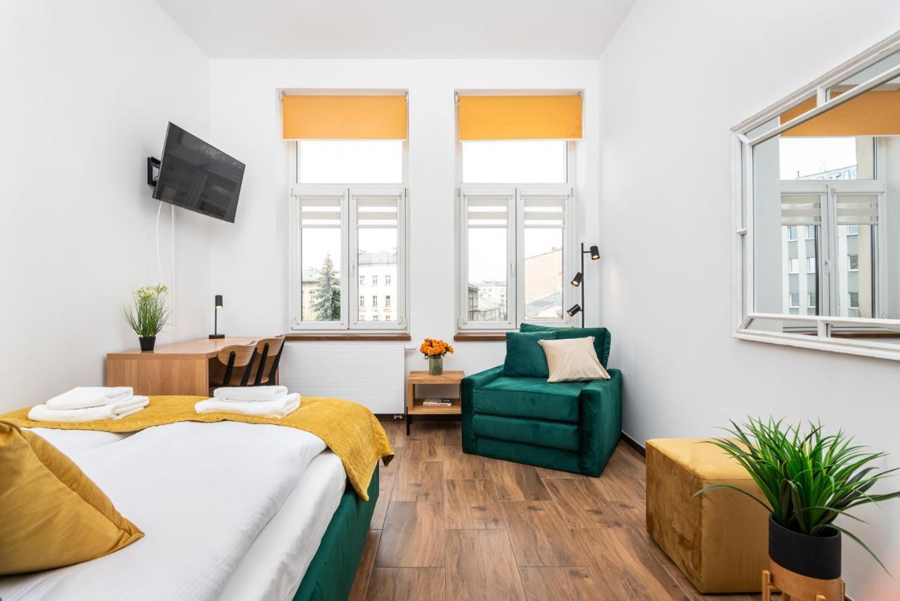 Premium Splendid Old Town Suites - By Upstairs Krakow Bagian luar foto