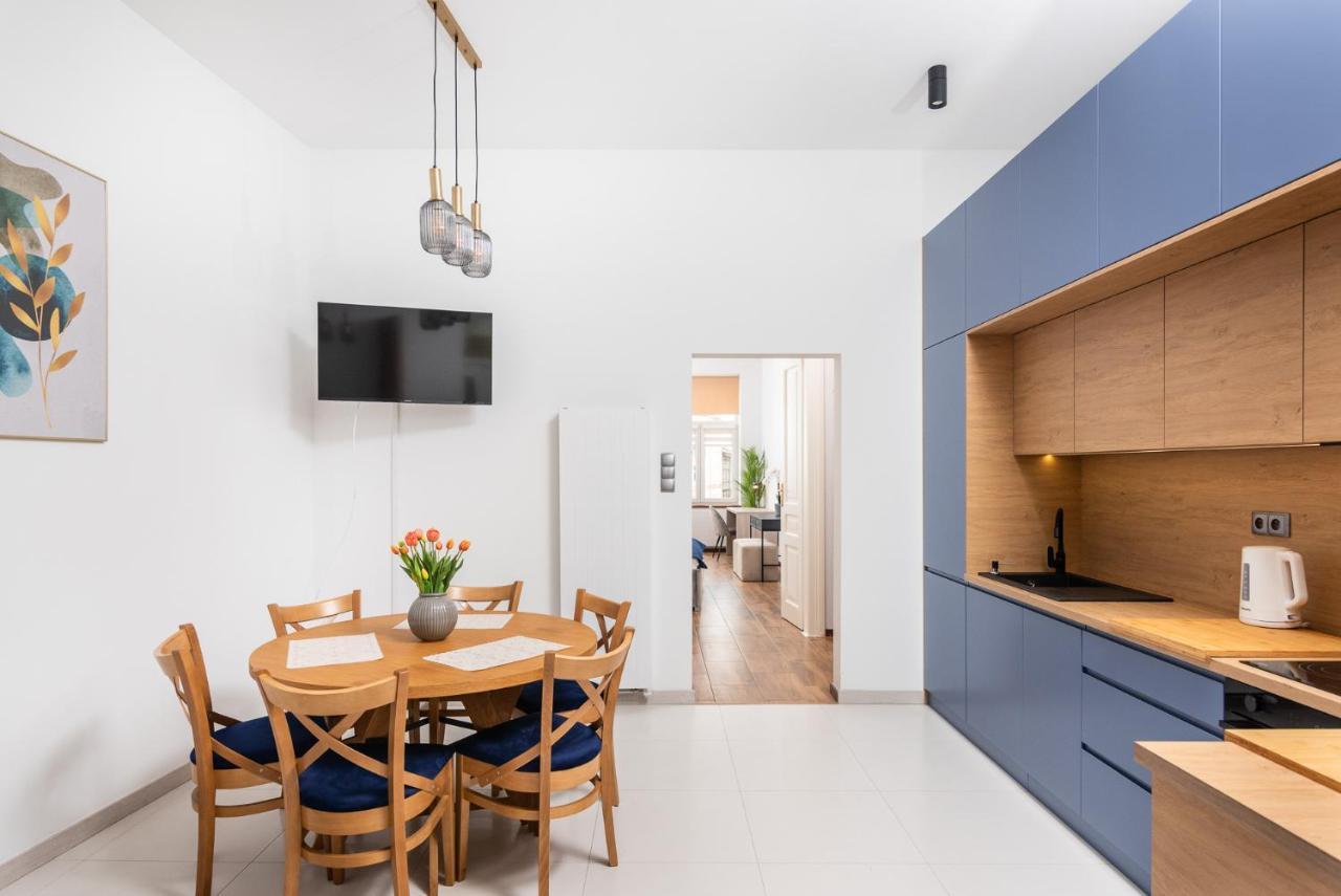 Premium Splendid Old Town Suites - By Upstairs Krakow Bagian luar foto